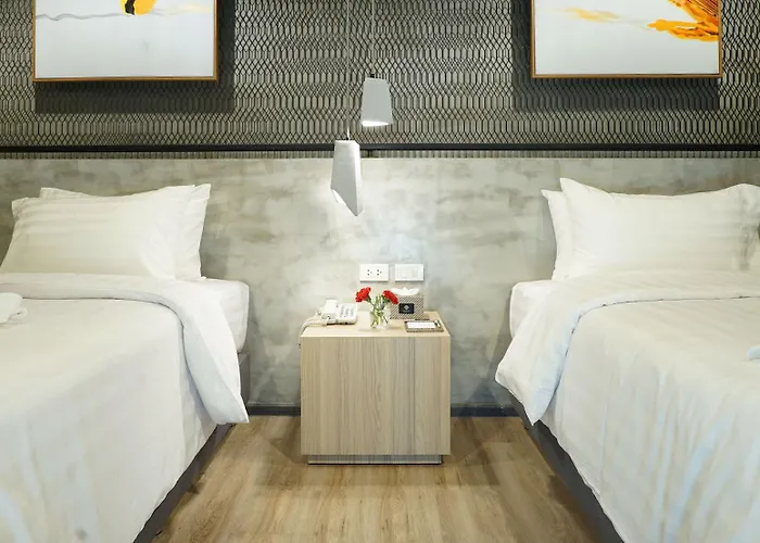 De Prime Rangnam Hotel 4*