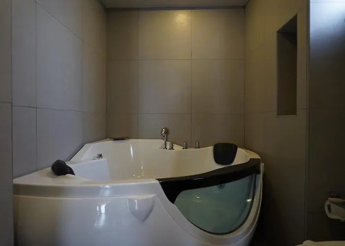 De Prime Rangnam Hotel Bangkok
