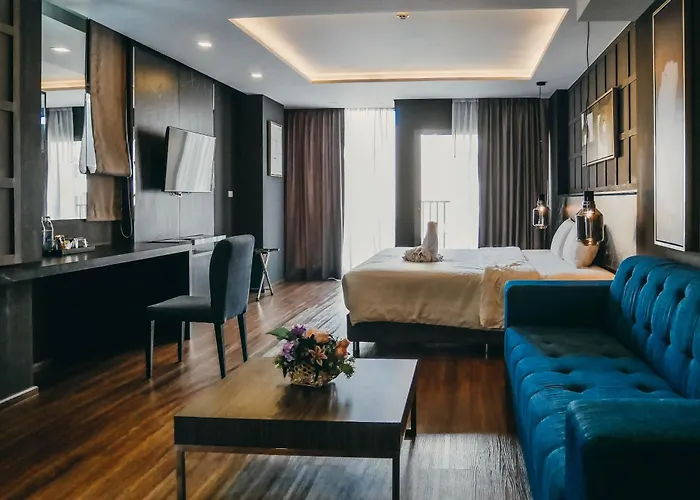 De Prime Rangnam Hotel