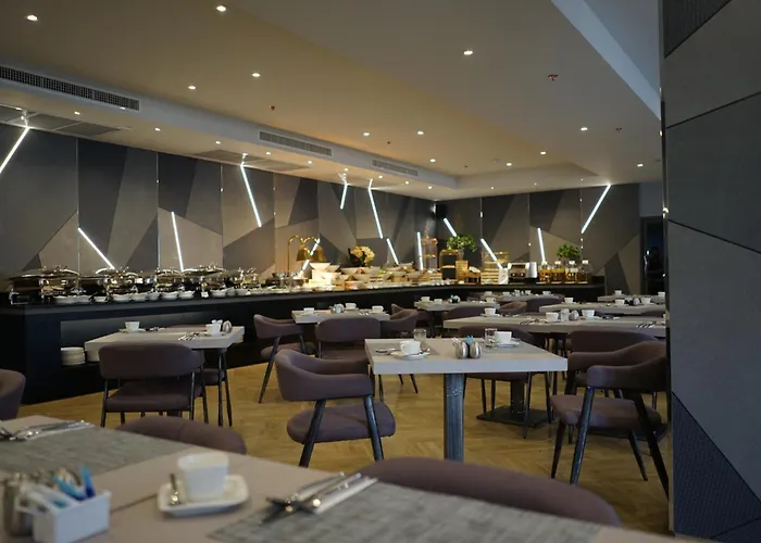 De Prime Rangnam Bangkok